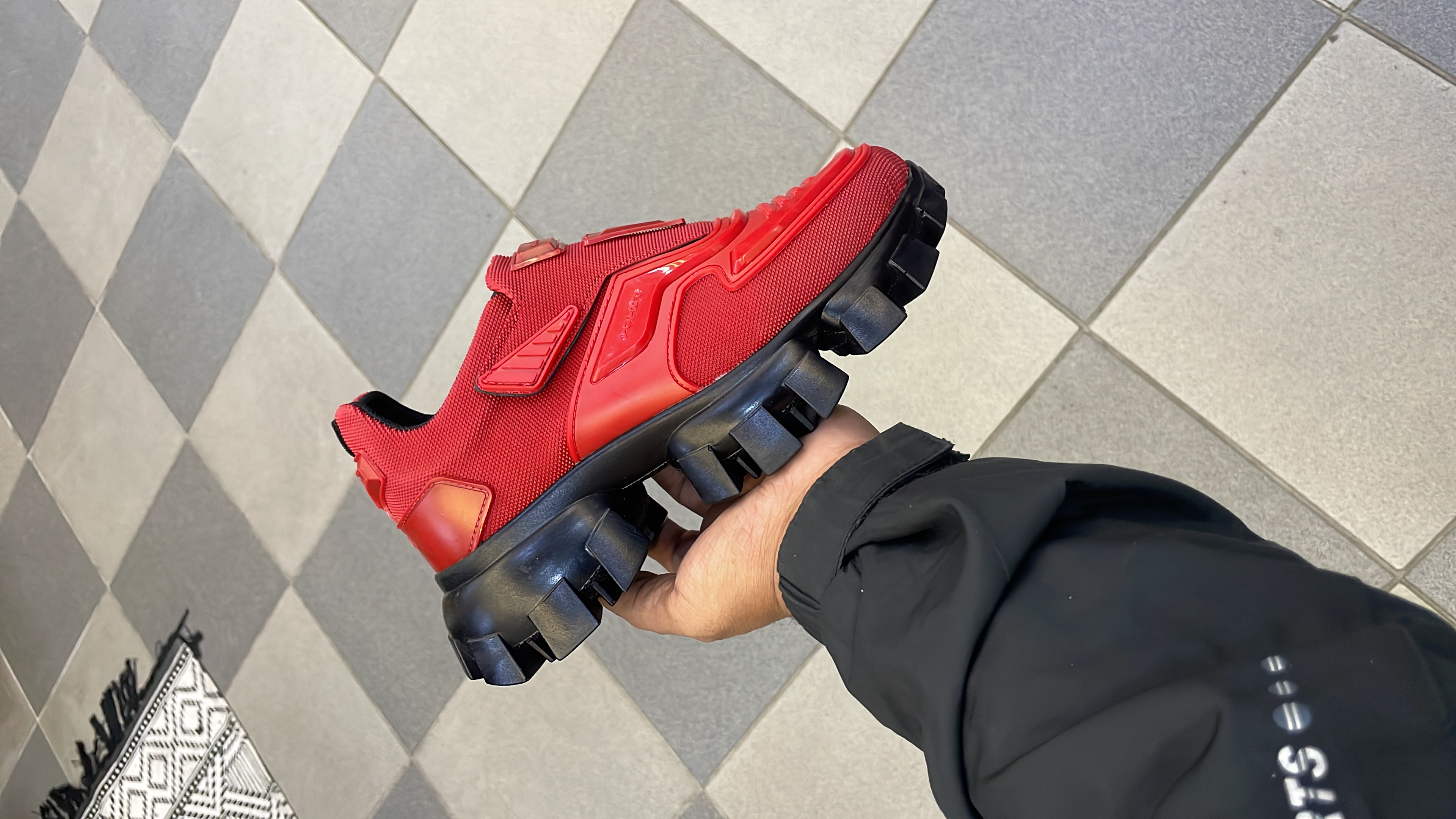 Prada 2