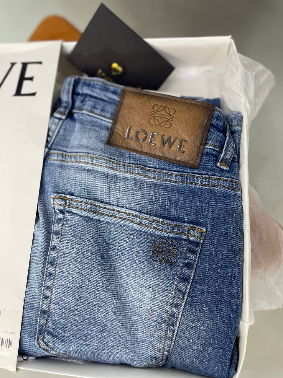 LOEWE Luxury Blue Denim Jeans 2